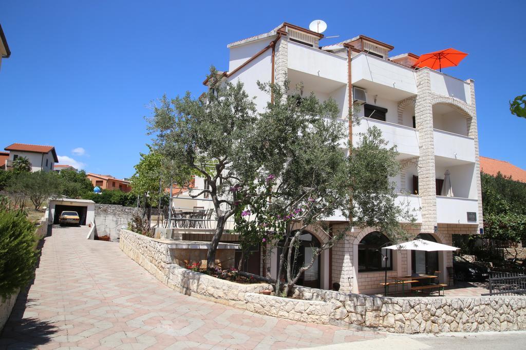 Apartments Kristo Trogir Eksteriør bilde